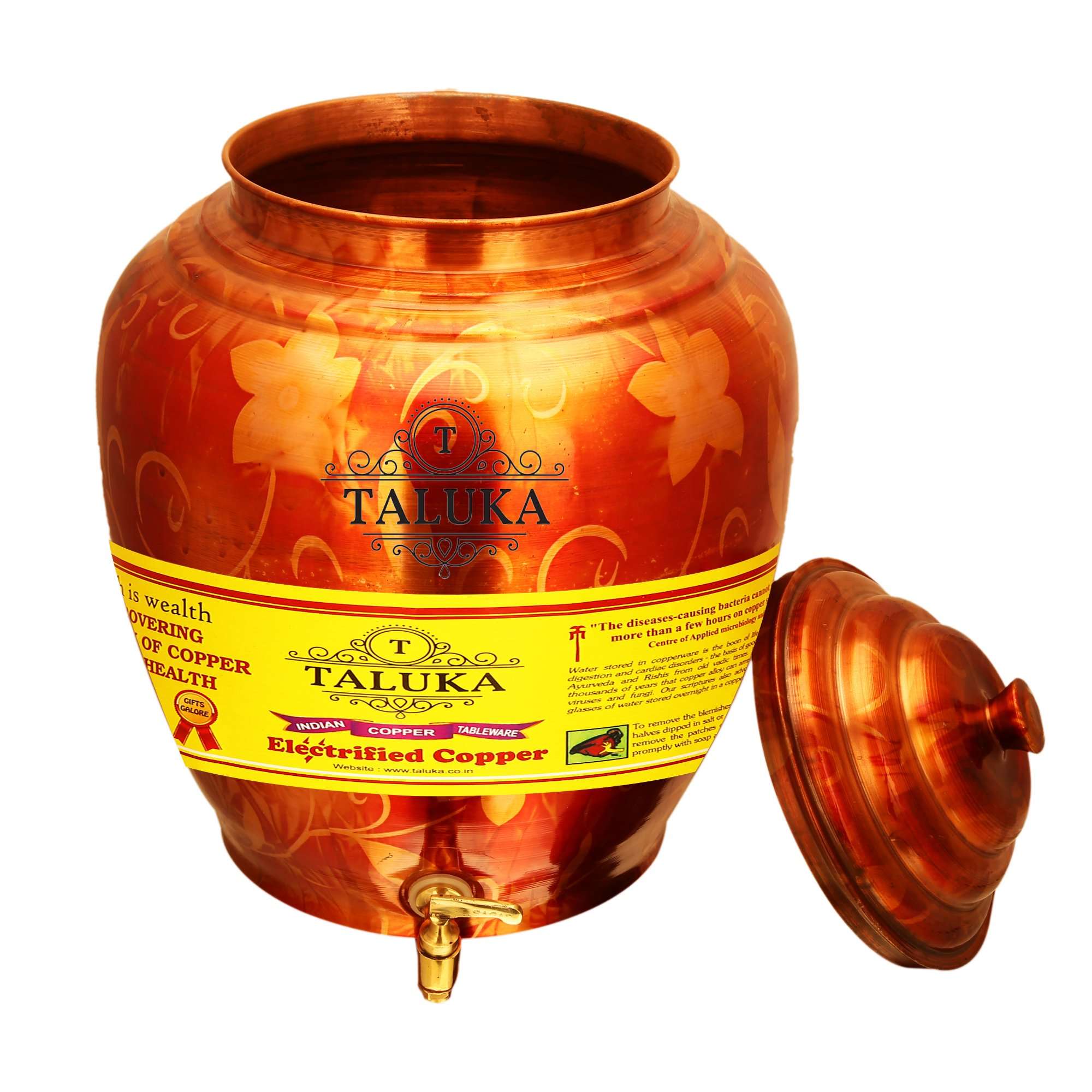 Taluka Apple Design Pure Copper Water Pot Dispenser Matka Water Tank Water Storage Capacity :- 16 Liter Weight :- 1600 Grams With Set of 3 Bisleri Design Bottle 800 ML EACH Bottle for use Storage Drinking Water Restaurant Hotel Home Ware Gift Item 3