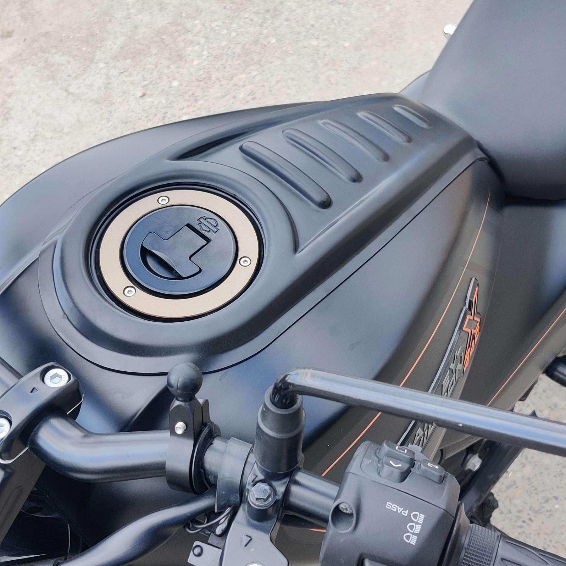 Saiga Parts TankTie for Harley Davidson X440 (Matte Black) 5