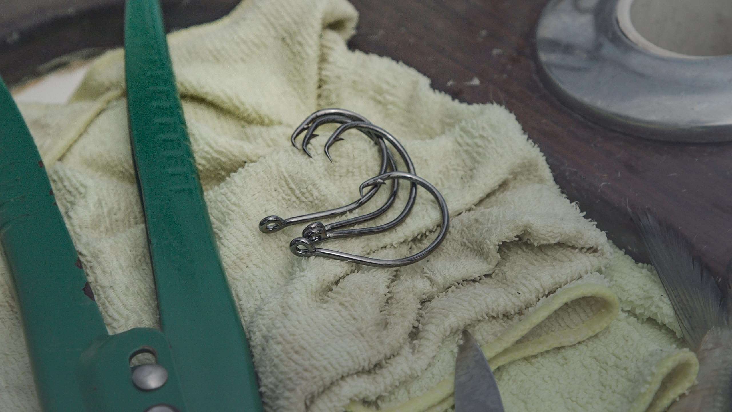 Mustad Demon Offset Circle, 1X Strong - Black Nickel-Size 8/0 - Pack of 25 4