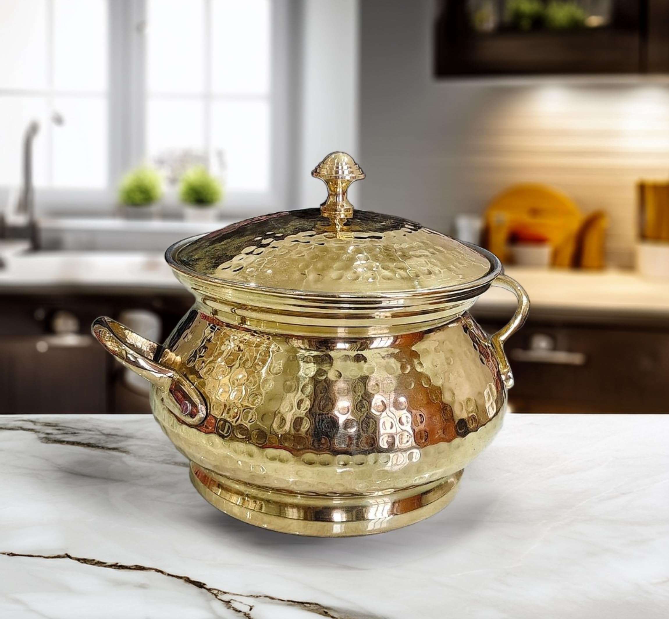 PITAL NAGRI ECRAFT Pure Brass Handi Serving with Lid 1.5 Litre Hammered Handi Pot with Serving -Resistant Handle Polished Non-Stick (Brass Pot 1.5 Litre) 3
