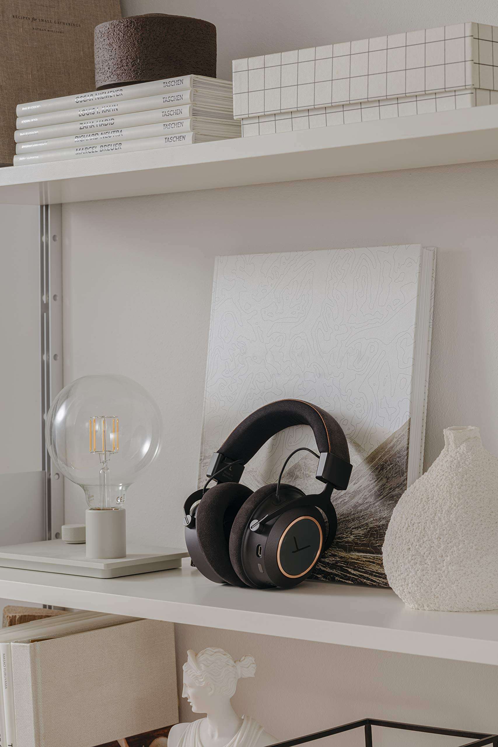 beyerdynamic Amiron Wireless Bluetooth Over The Ear Headphone with Mic (Black) 6