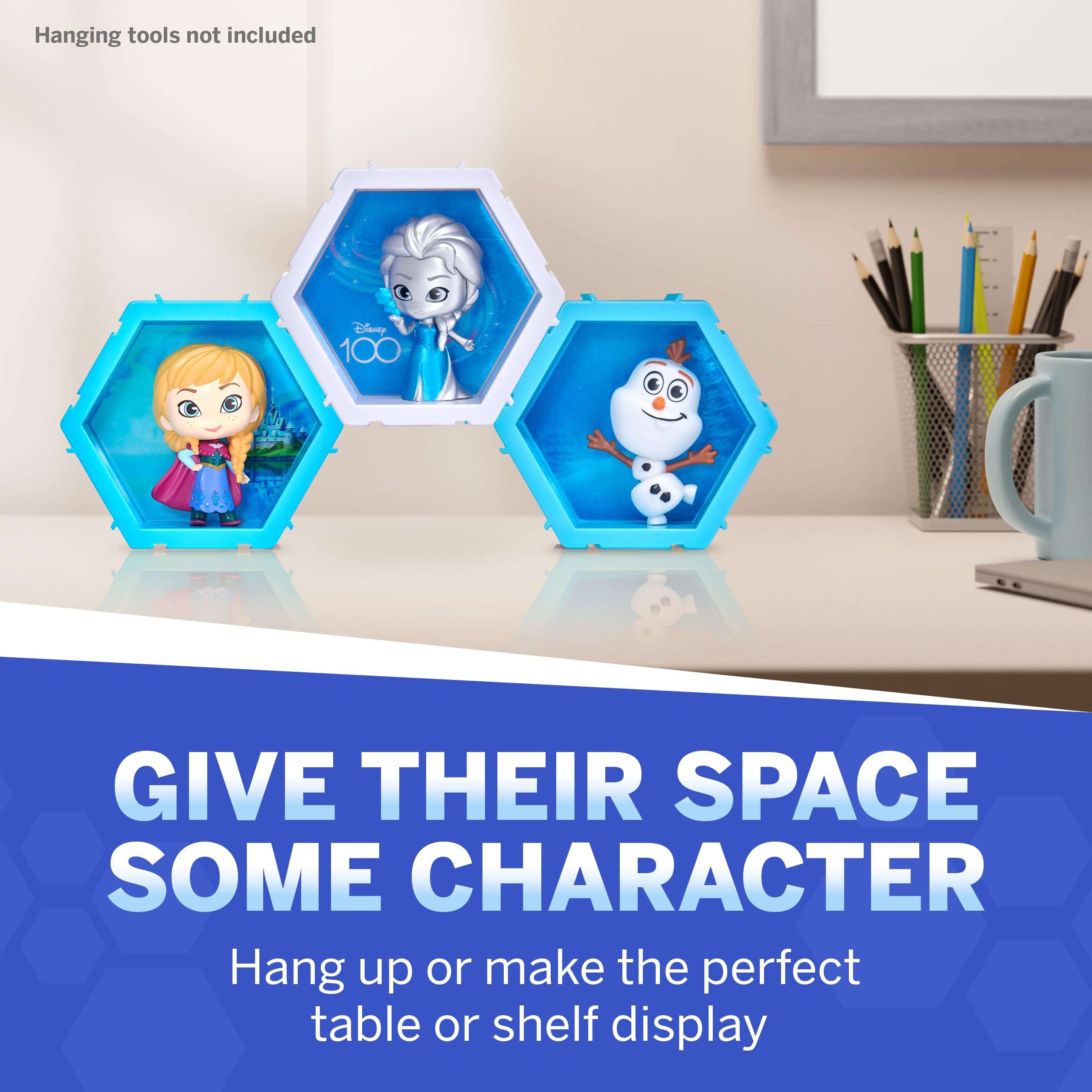 WOW! PODS 4D Disney Frozen Anna, Connectable Collectable Bobble-Head Figure That Bursts from Their World into Yours, Wall or Shelf Display, Disney Toys and Gifts, Series 1 no. 425 4