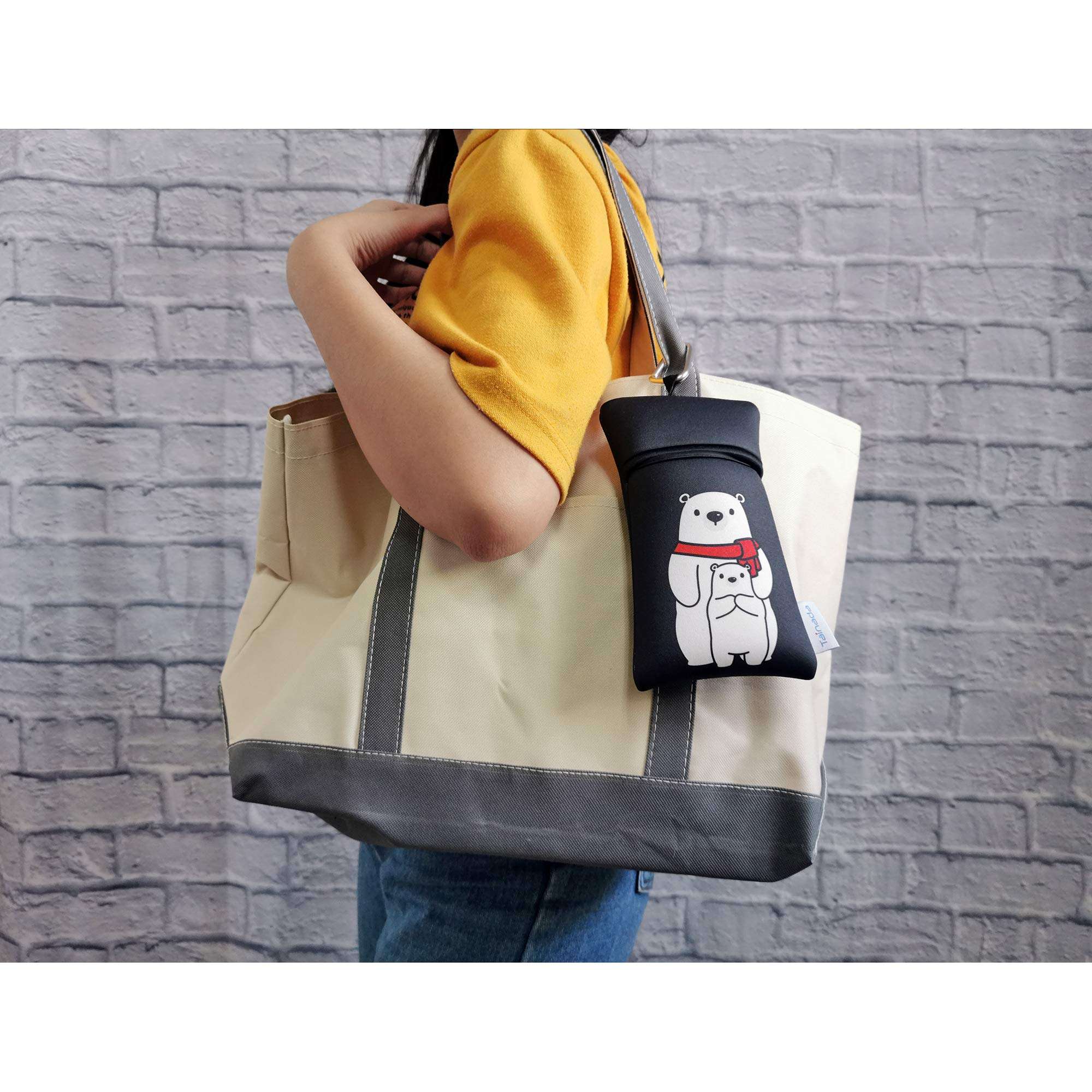 Tainada Men Women Neoprene Carry Bag Phone Sleeve Pouch with Carabiner & Neck Lanyard for iPhone 15/14 / 13, 15/14 Pro, Samsung S24+, S24, S23+, S23, A54, Z Fold5 (Bear Family Black, Large) 4