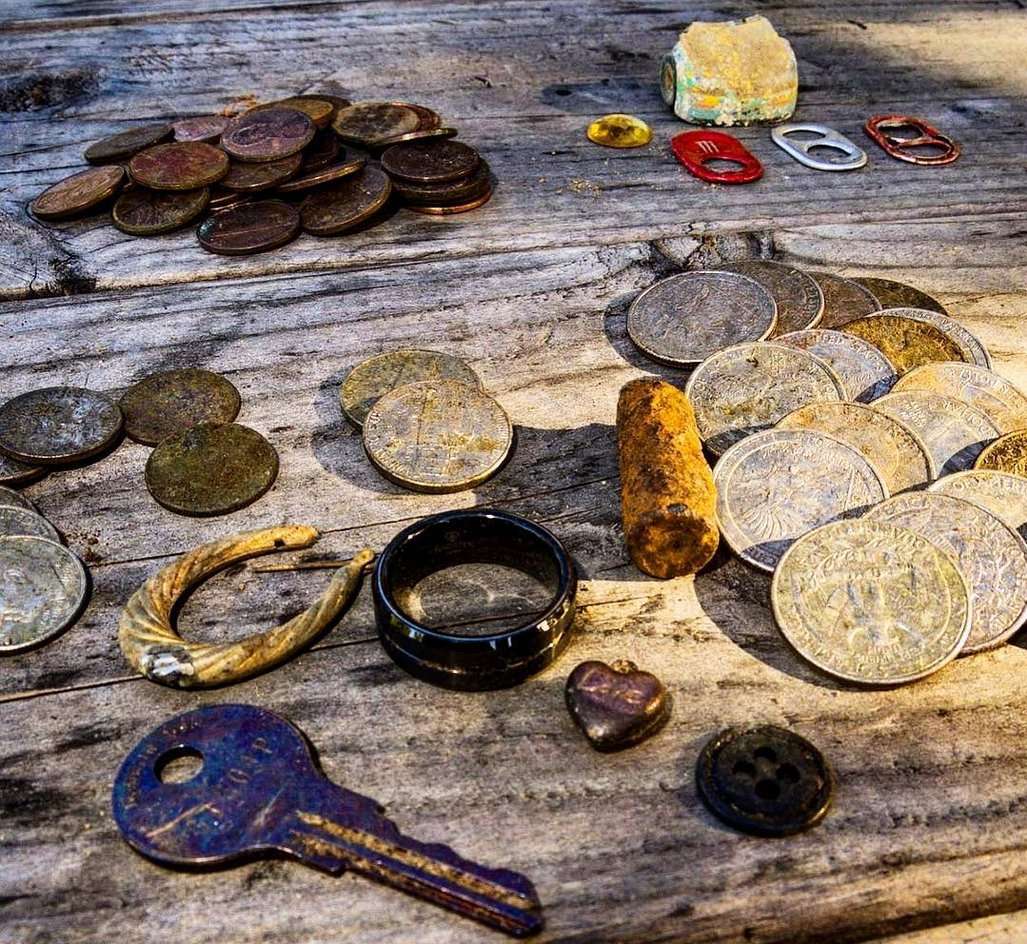 Bounty Hunter Quick Draw Pro Metal Detector with Target ID, Depth Indicator, and Pinpoint Mode – Lightweight Design for Coins, Relics, and Jewelry Detection 5