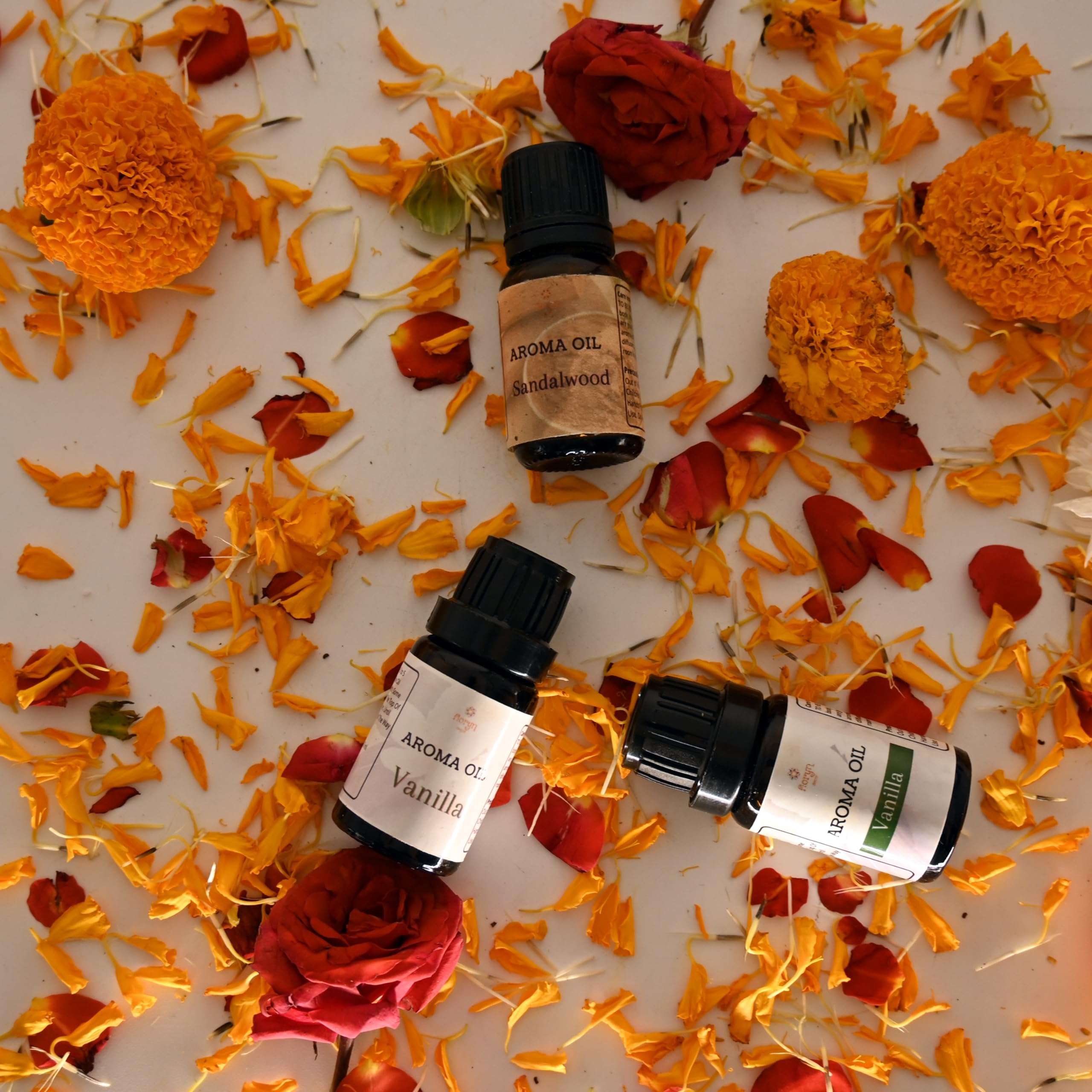 Floryn Decor Aroma Oil For Home Fragrance | Fragrance Aroma Oil (Lavender, Lemongrass, Rose, Jasmine, Sandalwood and Vanilla) - Set of 6 (15 ML Each) 6