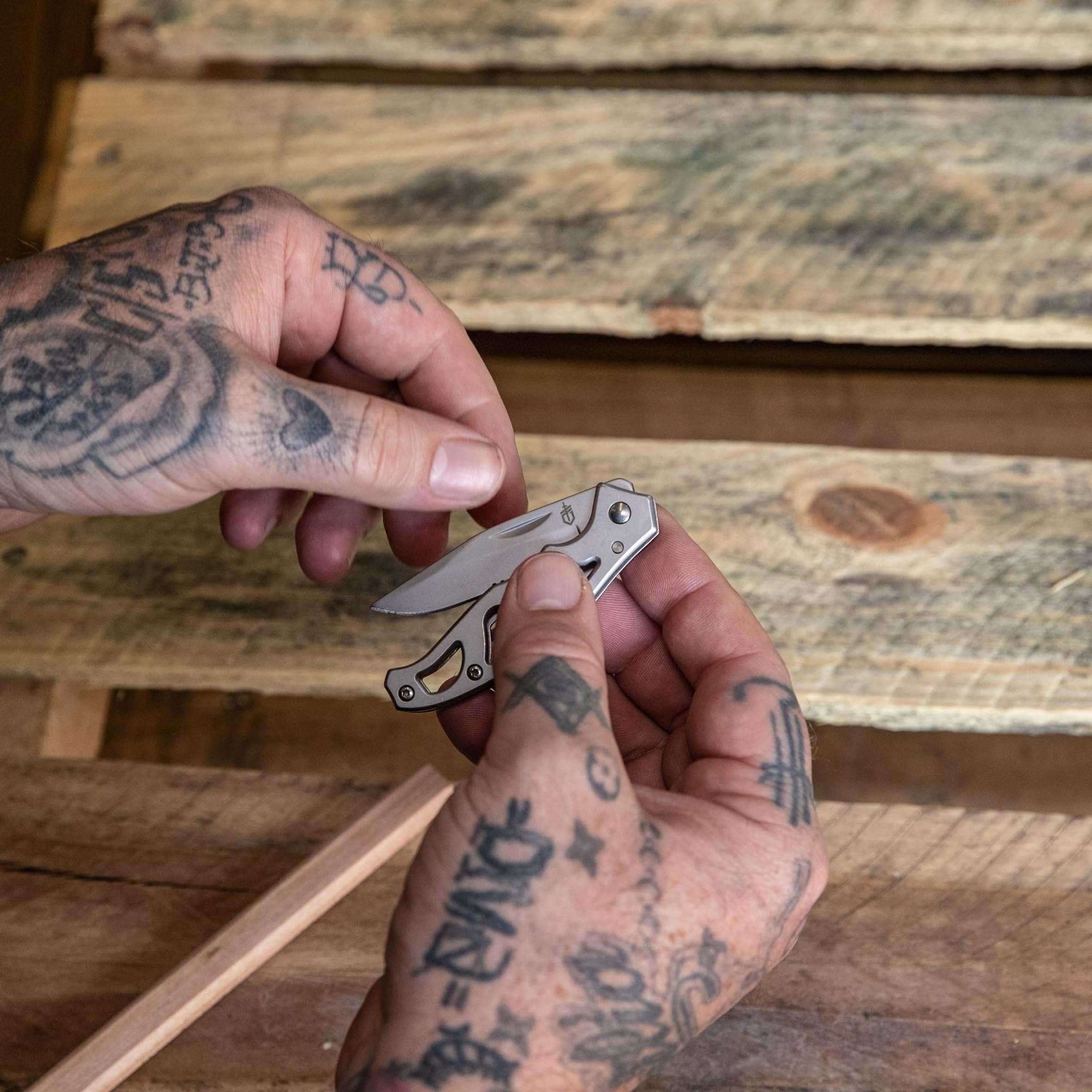 Gerber Gear Paraframe Mini Pocket Knife, 2.2" Fine Edge Small EDC Folding Knife with Safety Lock for Everyday Carry, Gifts for Men, Stainless Steel 5