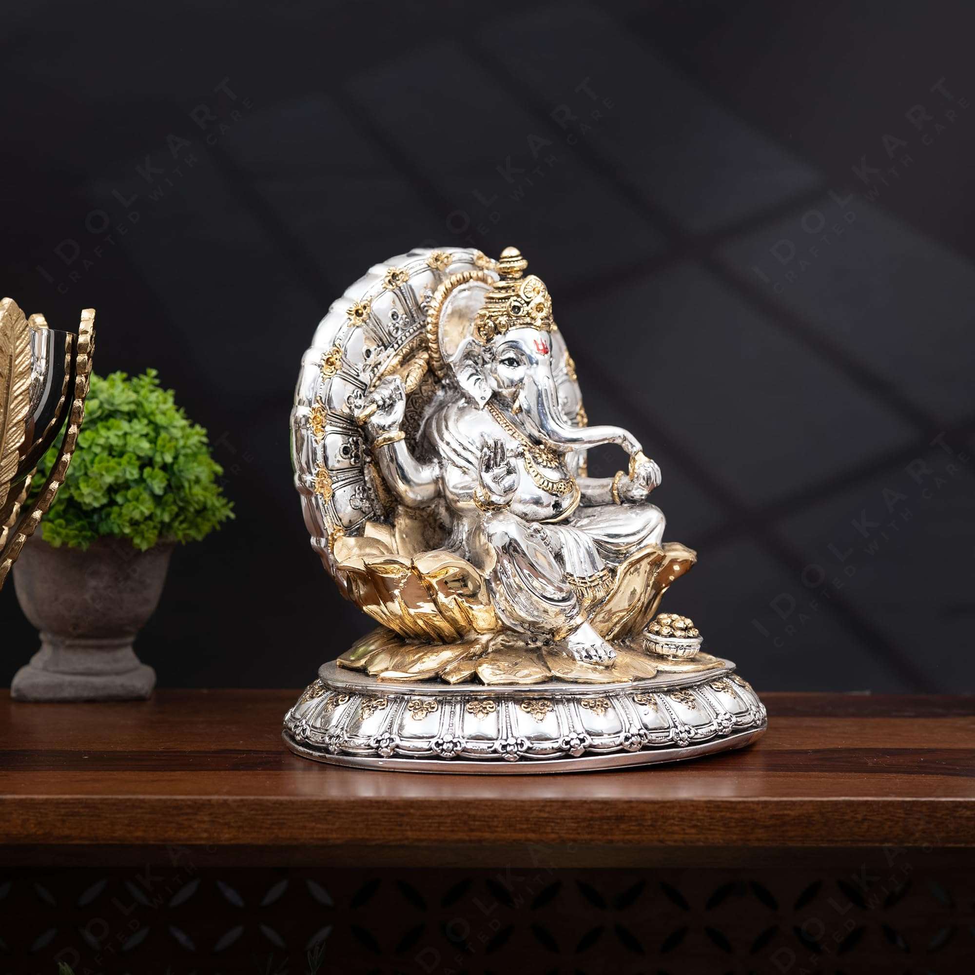 Idolkart 24K Pure Gold & 999 Pure Silver Coated Antique Lord Ganesha Idol (22 x 17 x 21.5 cms | Height: 8") Gold & Silver (Standard) 4