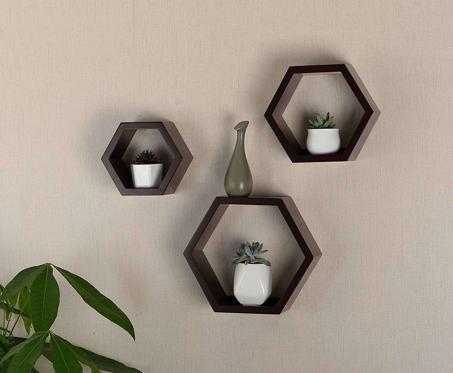 AAFIYA HANDICRAFTS Hexagonal Floating Shelves Wall Mounted, Set of 3 Hexagon Shape Storage Shelves Display Racks for Bathroom Kitchen Office Living Room 1
