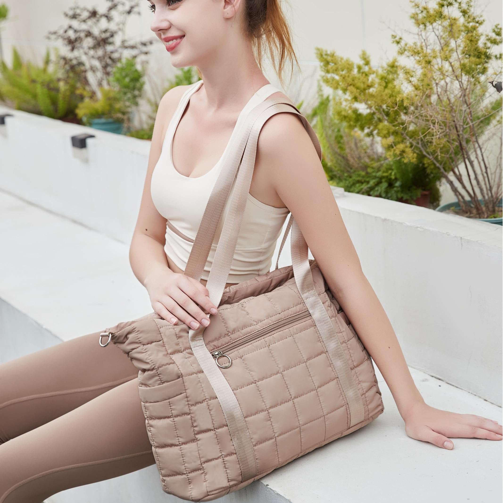 KAVIGOR Tote Bag for Women with Zipper, Quilted Gym Tote with Compartments, Puffer Shoulder Bag with Yoga Mat Straps for Travel, Sport, Work, Cream 3