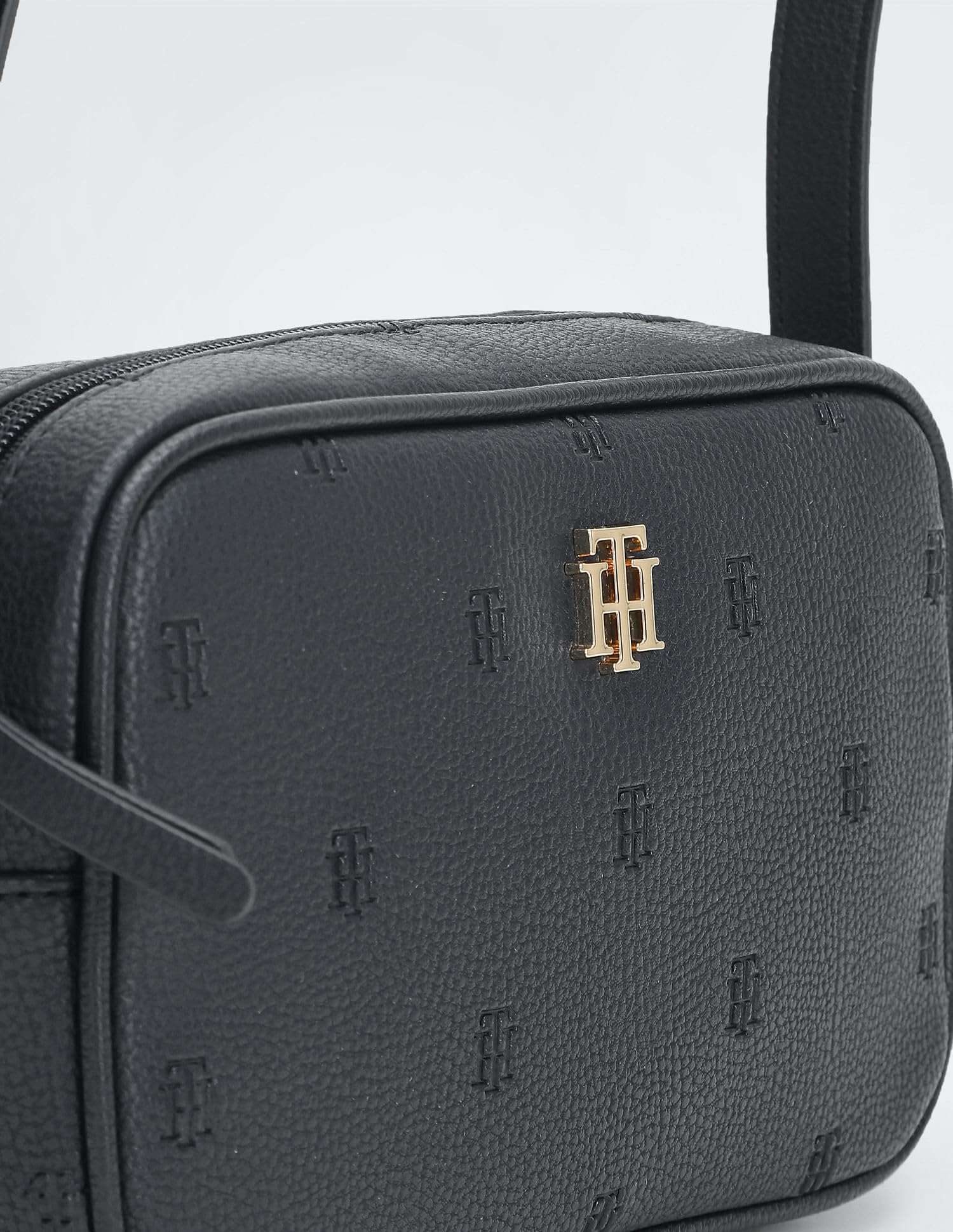 Tommy Helfiger Women BLUE Color Handbag 6