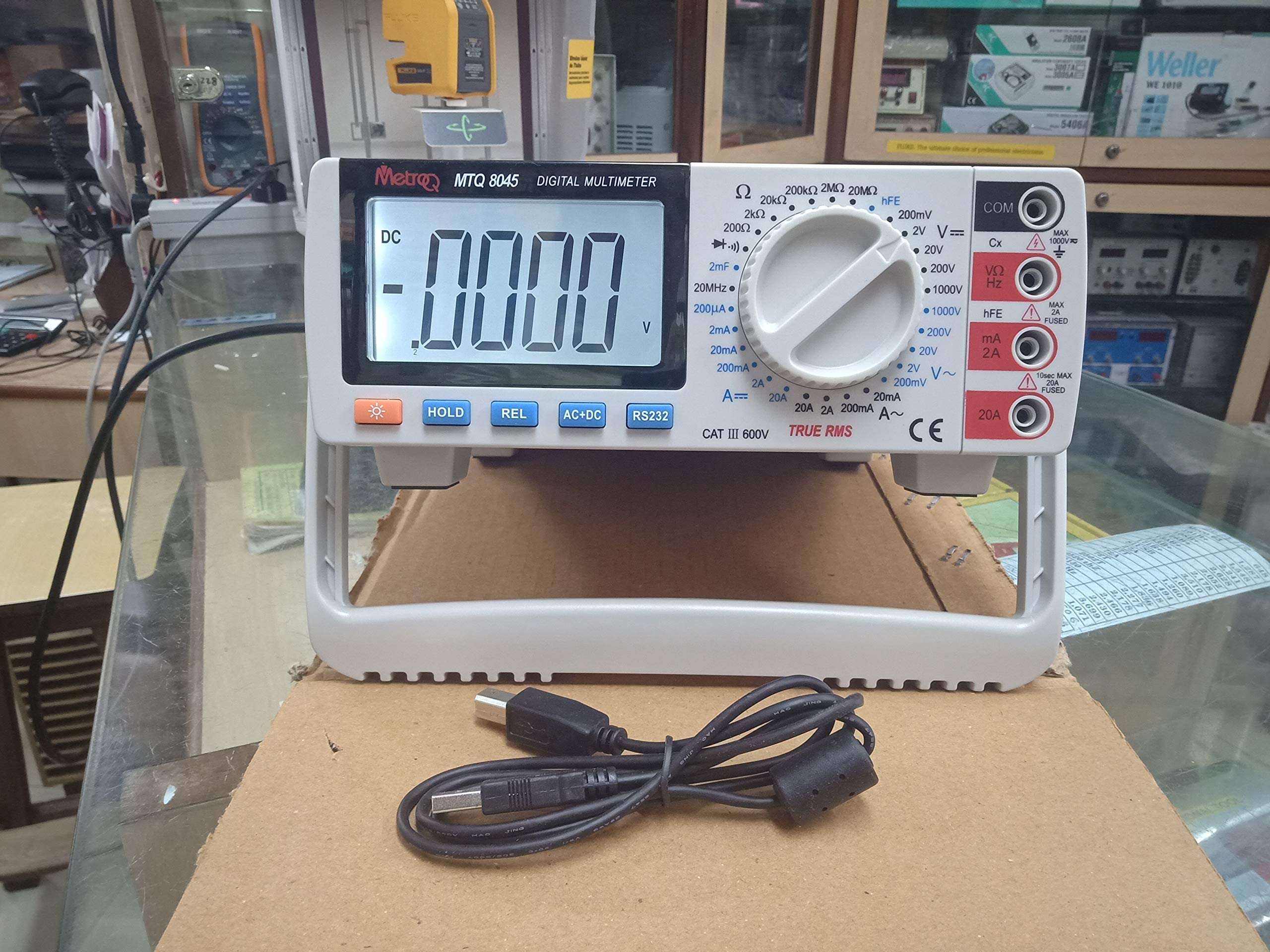 Skyking MetroQ Bench Type Digital Multimeter, 4 1/2 Digit, True RMS, with Computer Interface. Model MTQ 8045 4