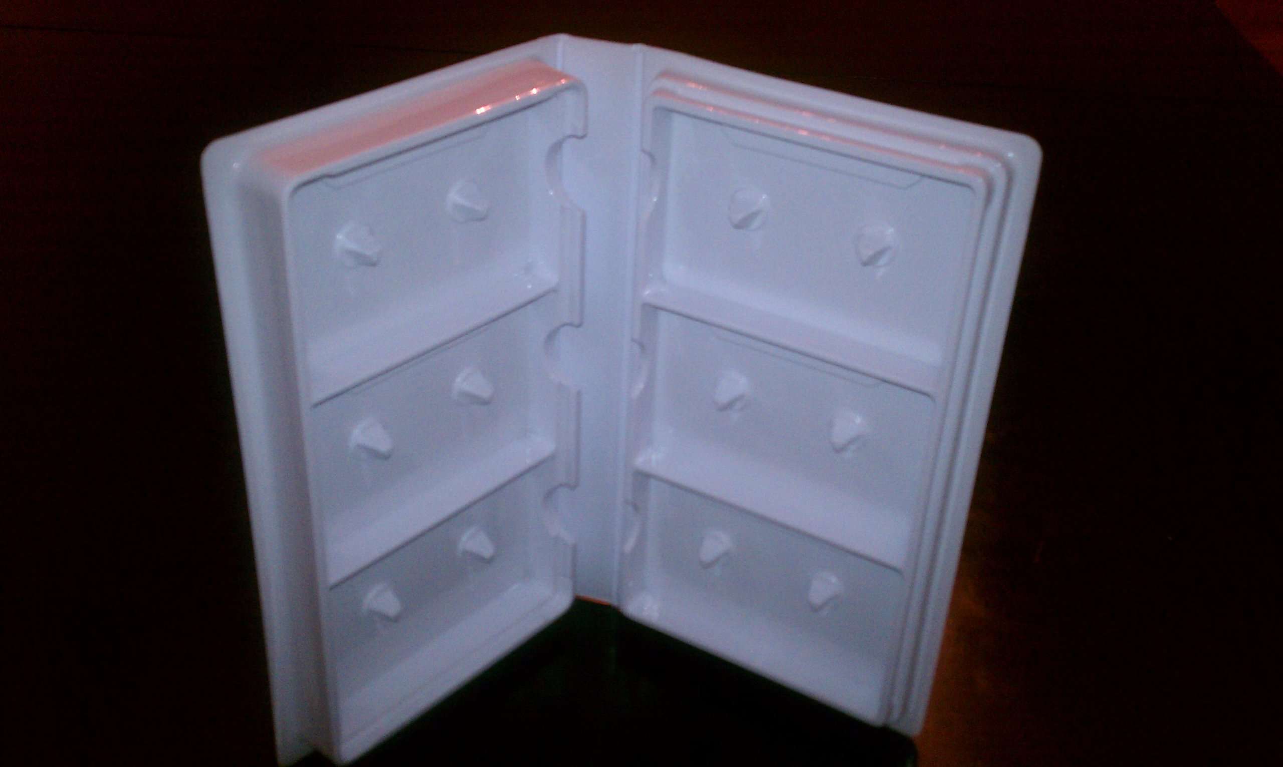 Audio Cassette Tape Storage Album - White - Up to 6 Cassettes - With Clear Plastic Sleeves for Labels