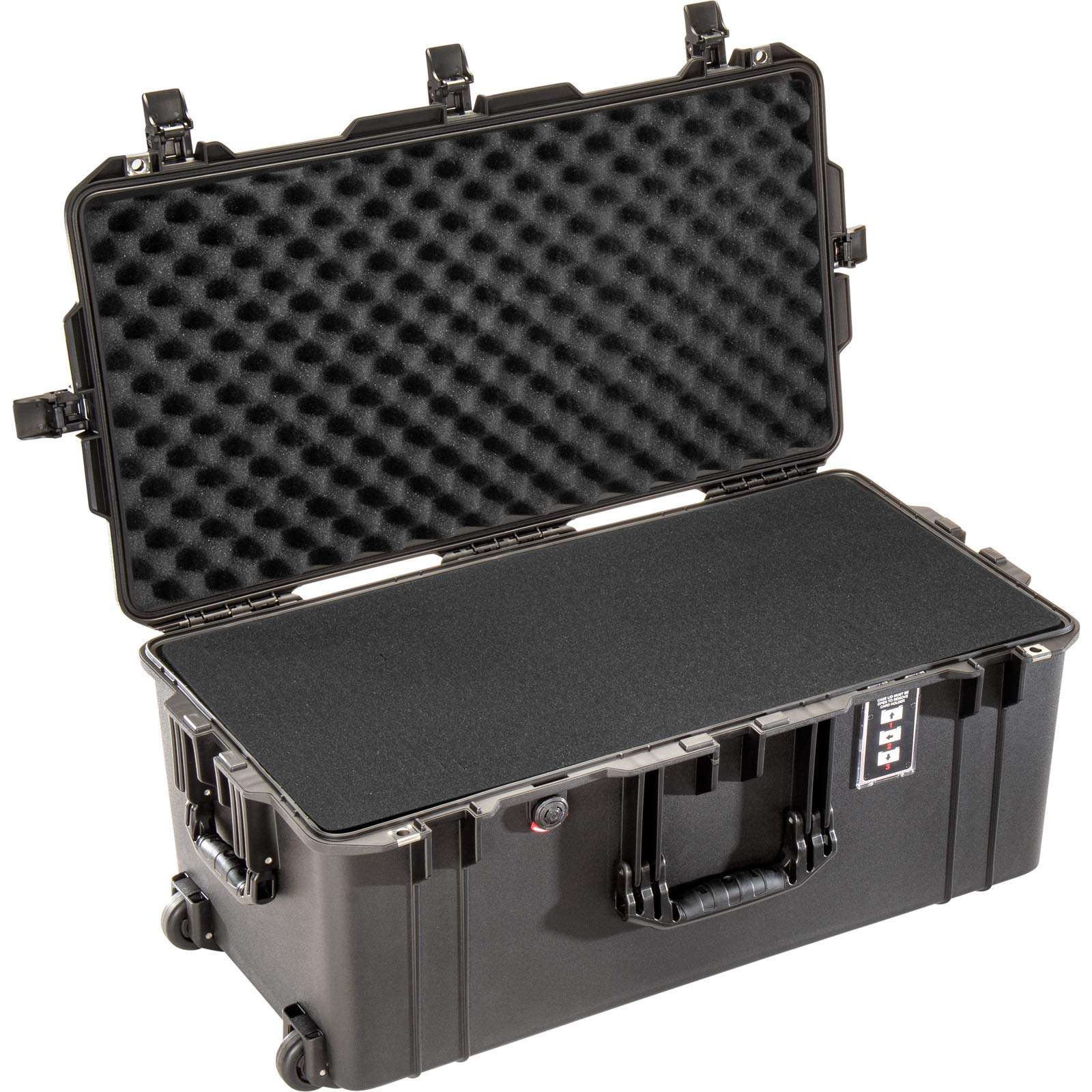 Pelican 1626 Air Case with Foam (Black) 2