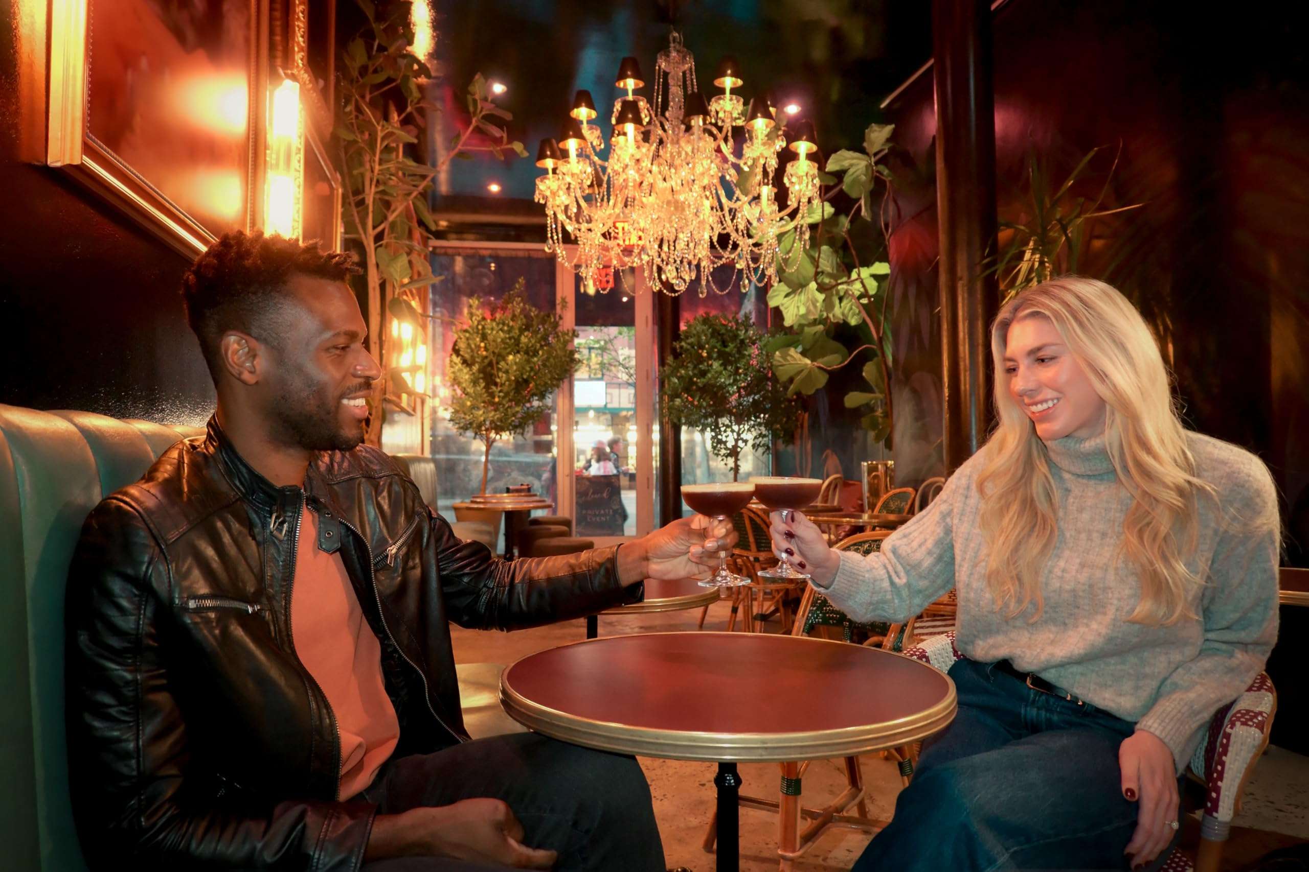 Nikon Z50 II with Wide-Angle Zoom Lens | Compact mirrorless Stills/Video Camera with Easy Color presets and Wireless Photo Sharing | Nikon USA Model 6