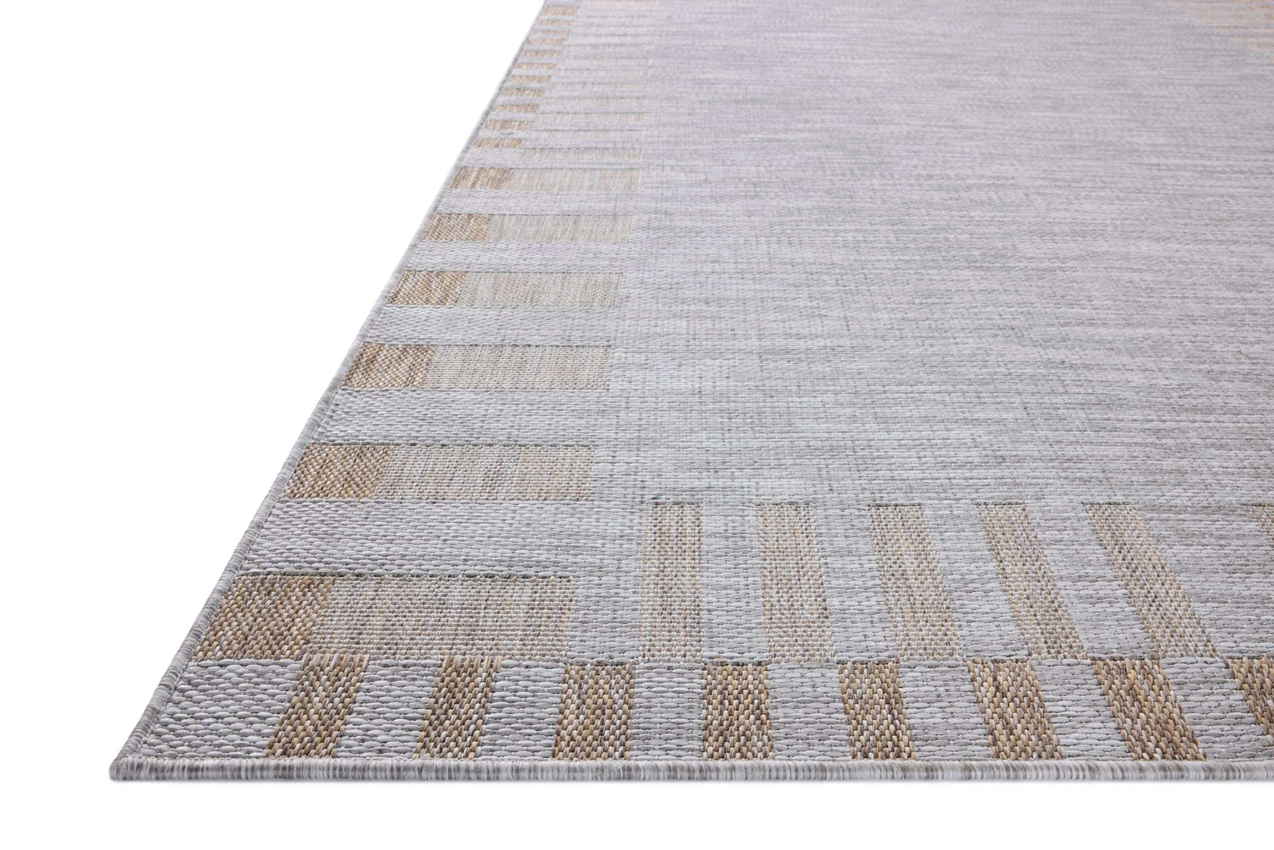 Loloi Amber Lewis Topanga Collection TOP-08 Silver/Natural 2'-3" x 3'-9" Indoor/Outdoor Area Rug 4
