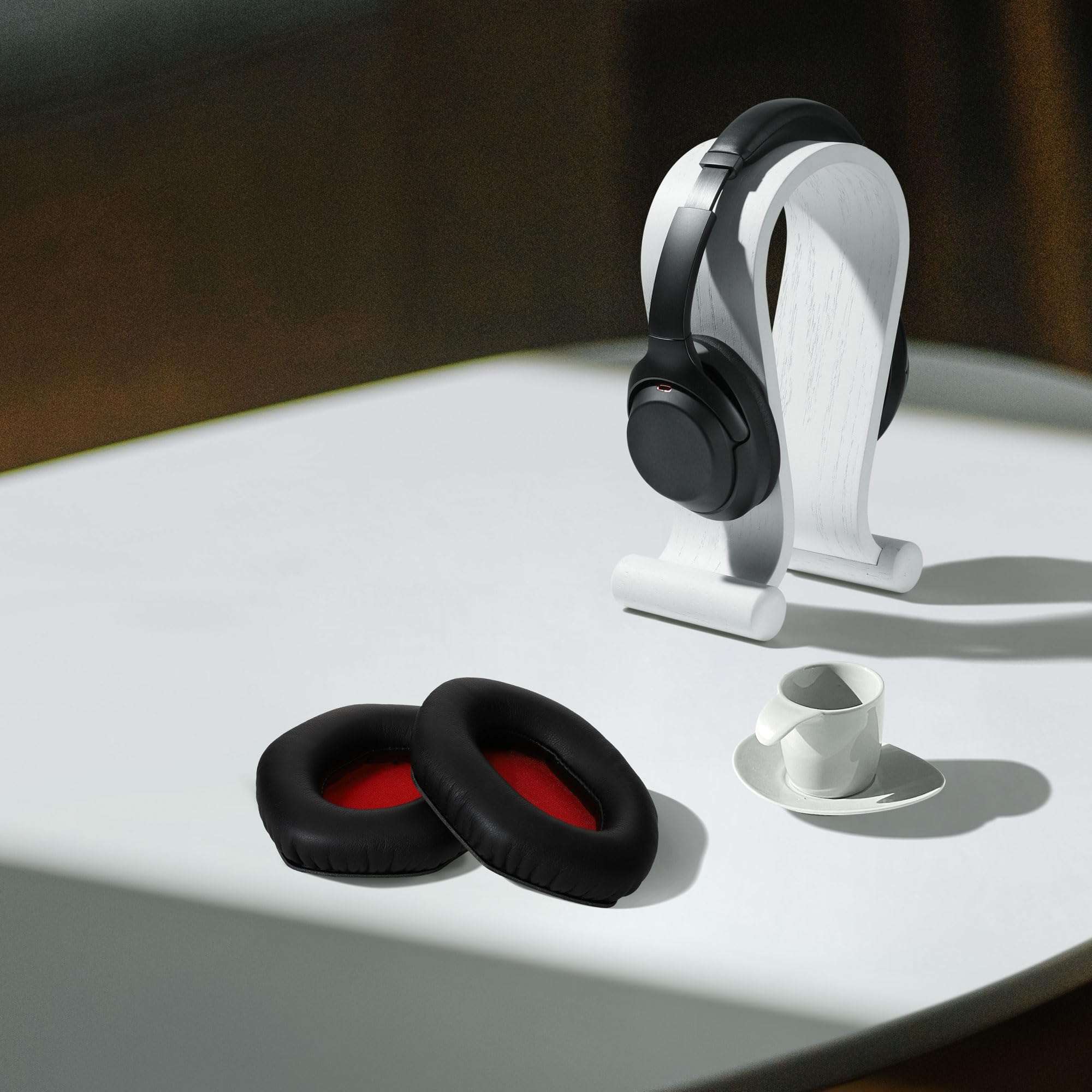 kwmobile Ear Pads Compatible with V-Moda Crossfade M-100 / LP2 / LP/S Earpads - 2X Replacement for Headphones - Red/Black 6