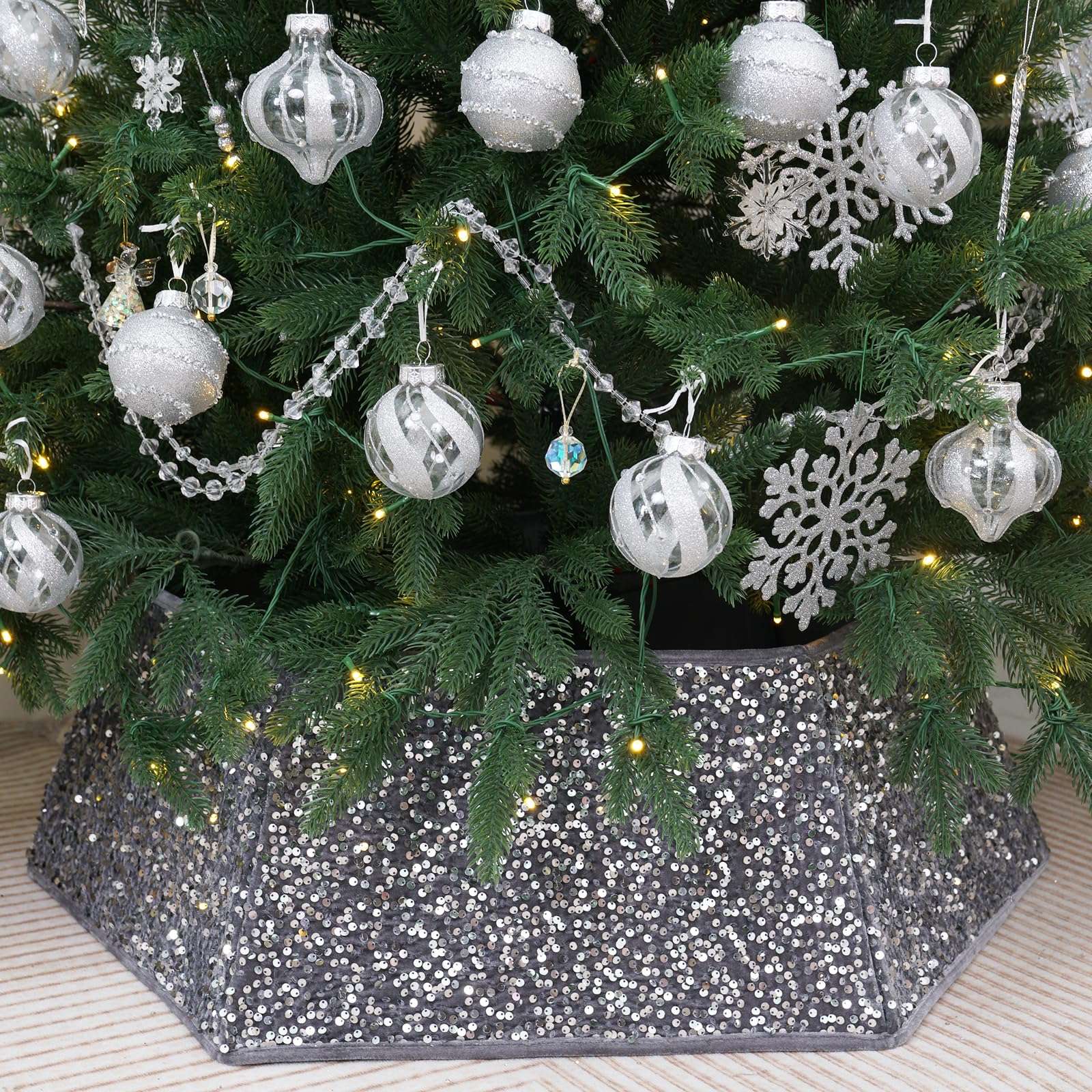 Silvergrey Christmas Tree Collar with Sparkling Sequins,Christmas Tree Collars for Atificial Trees, 33.5 Inch Christmas Tree Skirt, Xmas Tree Stand Base Cover,Holiday Home Decor Tree Ring(Large)