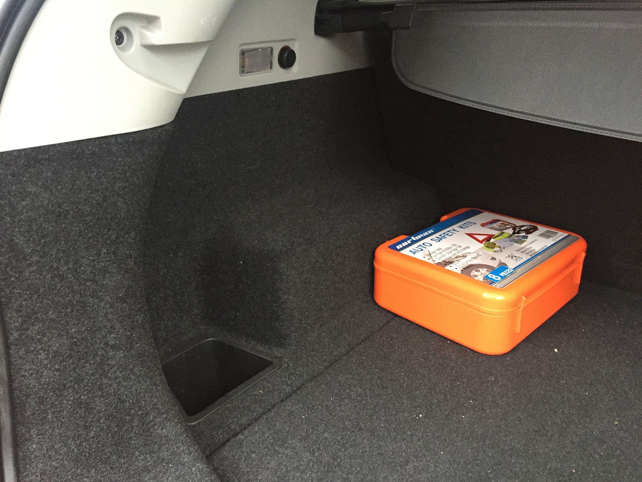 CARTMAN Roadside Assistance Auto Emergency Kit Set, Jump Cables 6Ga + Tow Belt 4500Lbs, in Carry Box 2