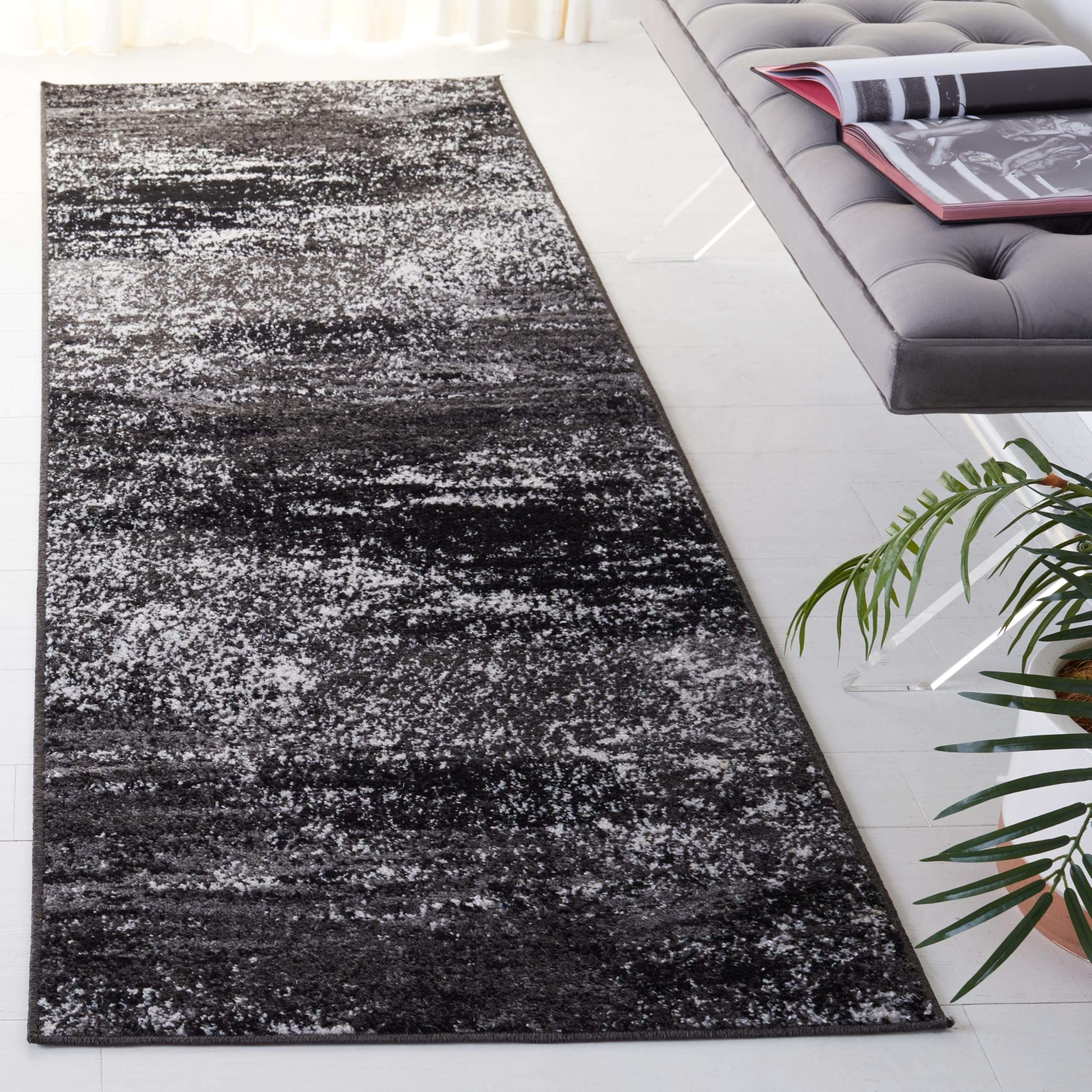 SAFAVIEH Adirondack Collection Runner Rug - 2'6" x 8', Silver & Black, Modern Abstract Design, Non-Shedding & Easy Care, Ideal for High Traffic Areas in Living Room, Bedroom (ADR112A) 1