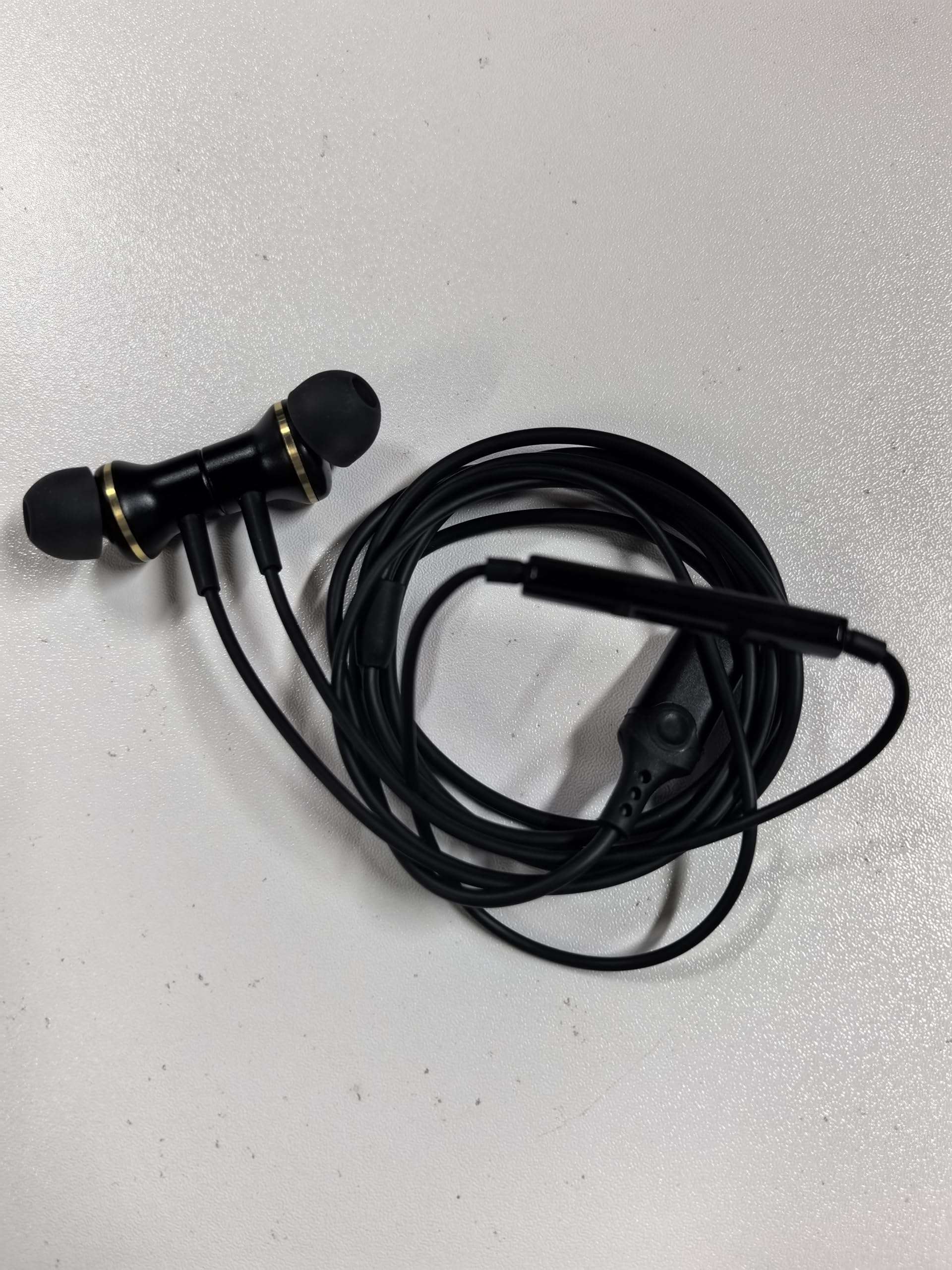 USB C Earbuds USB Type-C Headphones for iPad 10th Generation iPhone 16 15 Pro iPad A16 11th Gen Air 6 M3 Wired Earphones with Microphone Volume Control Noise Isolating HiFi Stereo Headset Black Gold 1