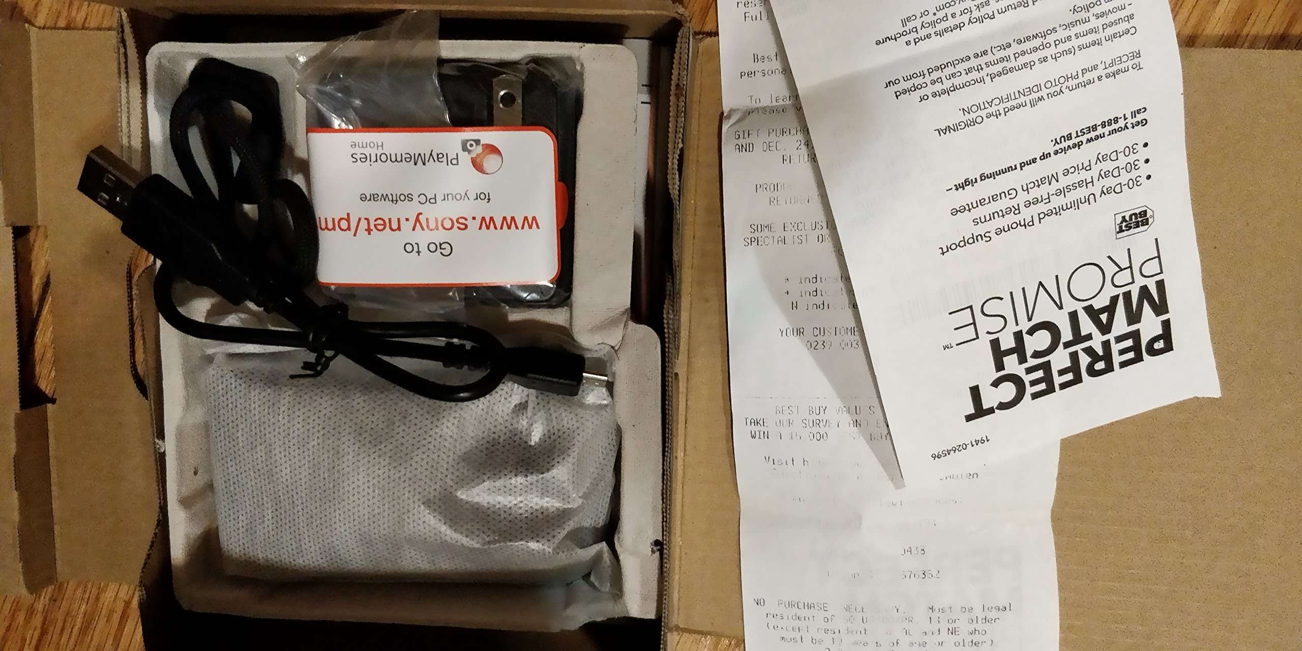 Sony Cyber-shot DSC-WX50 16.2 MP Digital Camera with 5x Optical Zoom and 2.7-inch LCD (Black) (2012 Model) 5