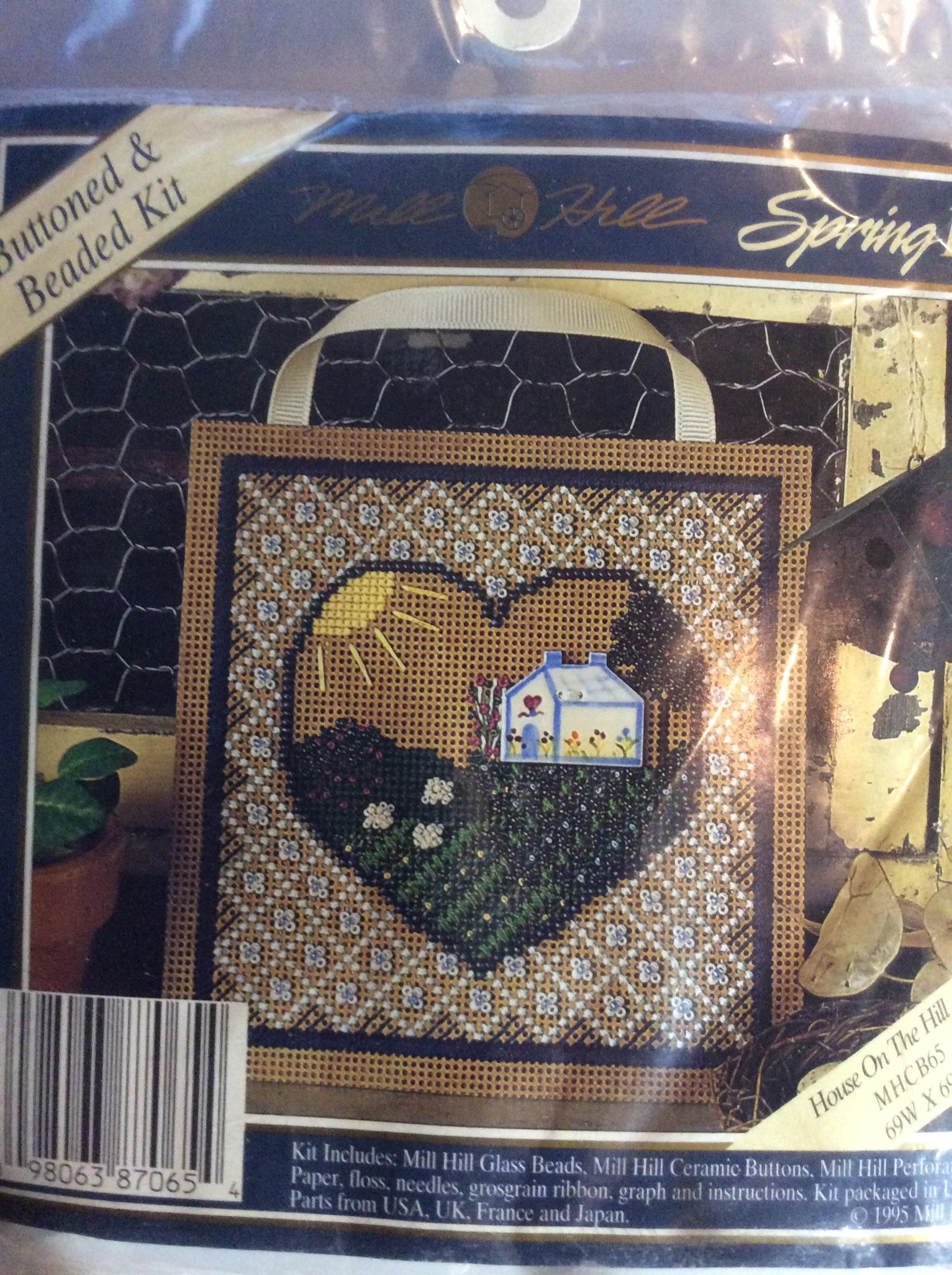 Beaded kit - House on the Hill