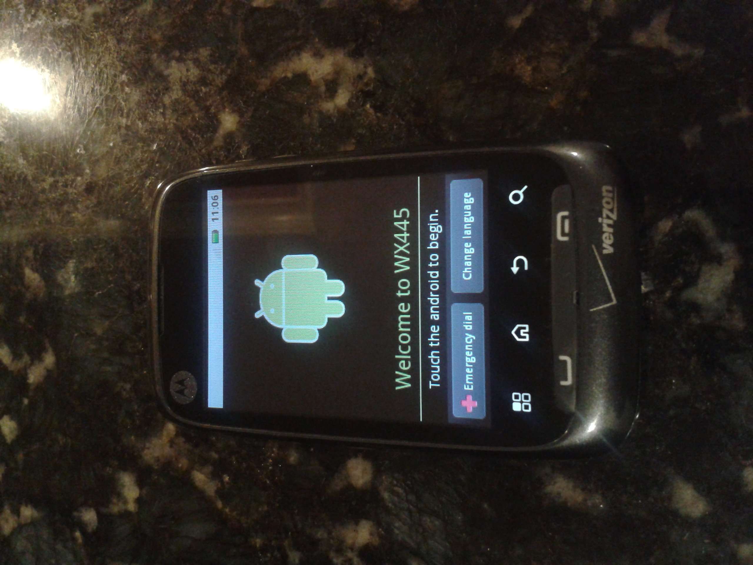 Motorola Citrus WX445 Android Smartphone 3-megapixel camera for Verizon 1