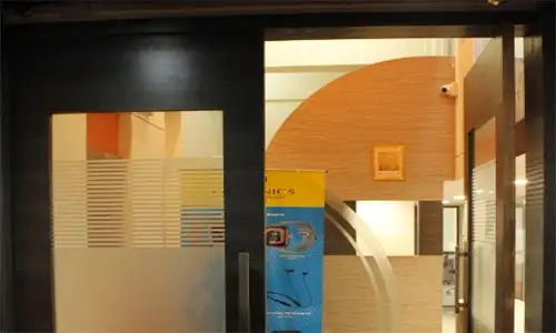 Shop The World Office 3